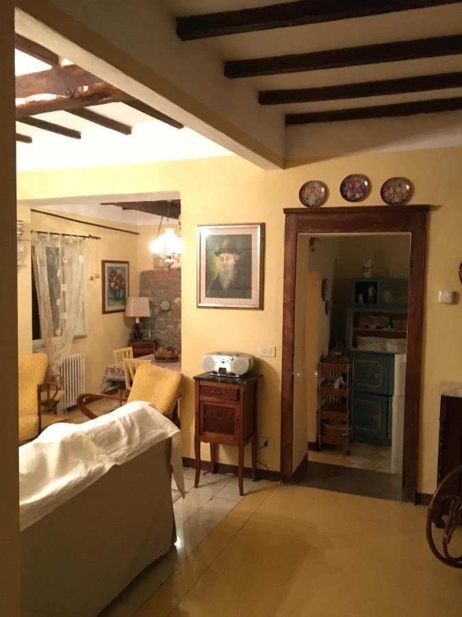 Barga Lucca Centro Storico Con Giardino Apartman Kültér fotó